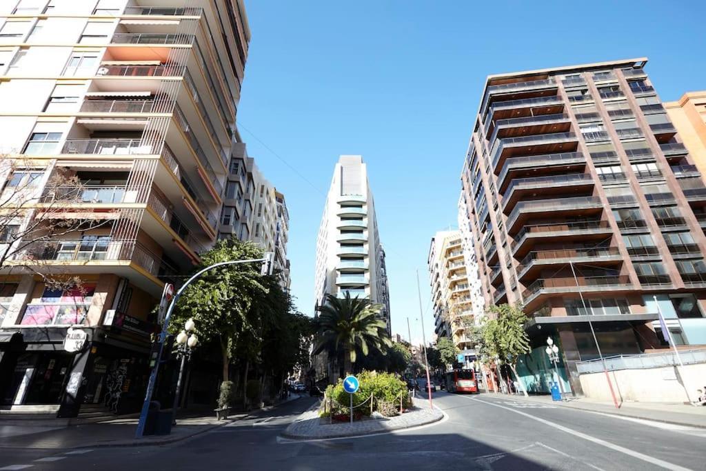 Beferent Plaza San Cristobal Apartamento Alicante Exterior foto